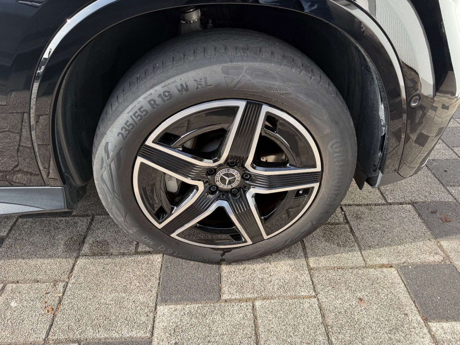 Mercedes-Benz GLC 300 e 4MATIC Autom. AMG AHK LED foto 5
