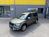 Skoda Yeti L&K Outdoor 4x4/ALLRAD/MEMORY/TEMP*/KAMERA - Skoda: Grün