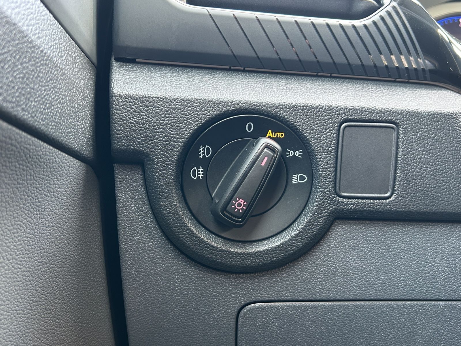 Volkswagen T-Cross - Bild 17