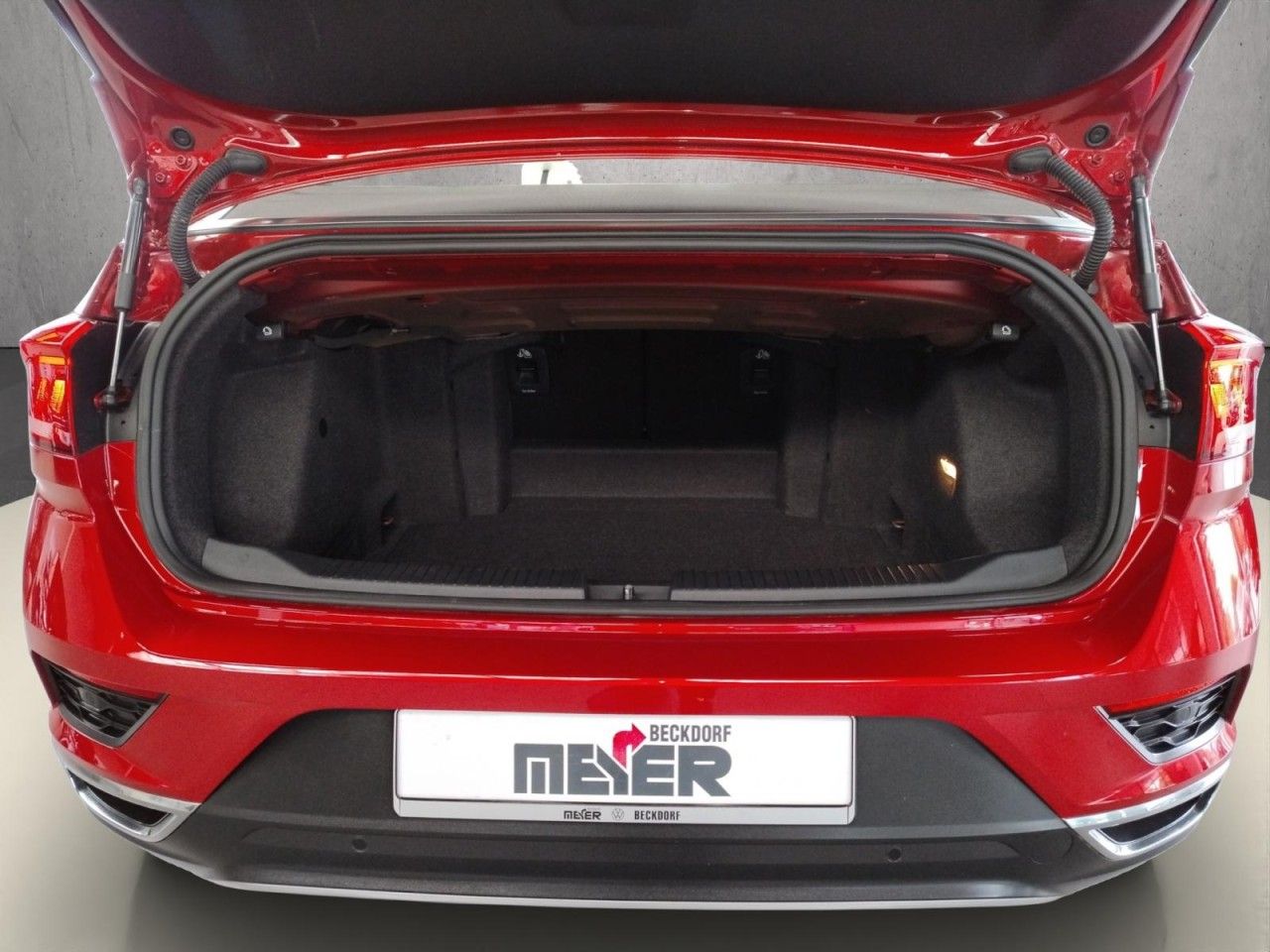 T-Roc Cabriolet ACTIVE 1.5 TSI DSG Klima Navi