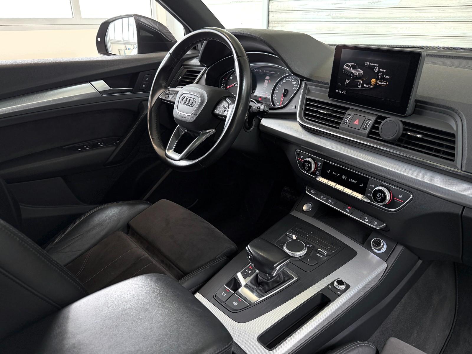 Audi Q5 quattro Sport*S-line*Kamera*LED*AHK*Panorama*
