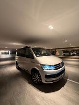 Volkswagen T6 California + Irmscher Küchenmodul  - VW T6 California Gebrauchtwagen in Stuttgart