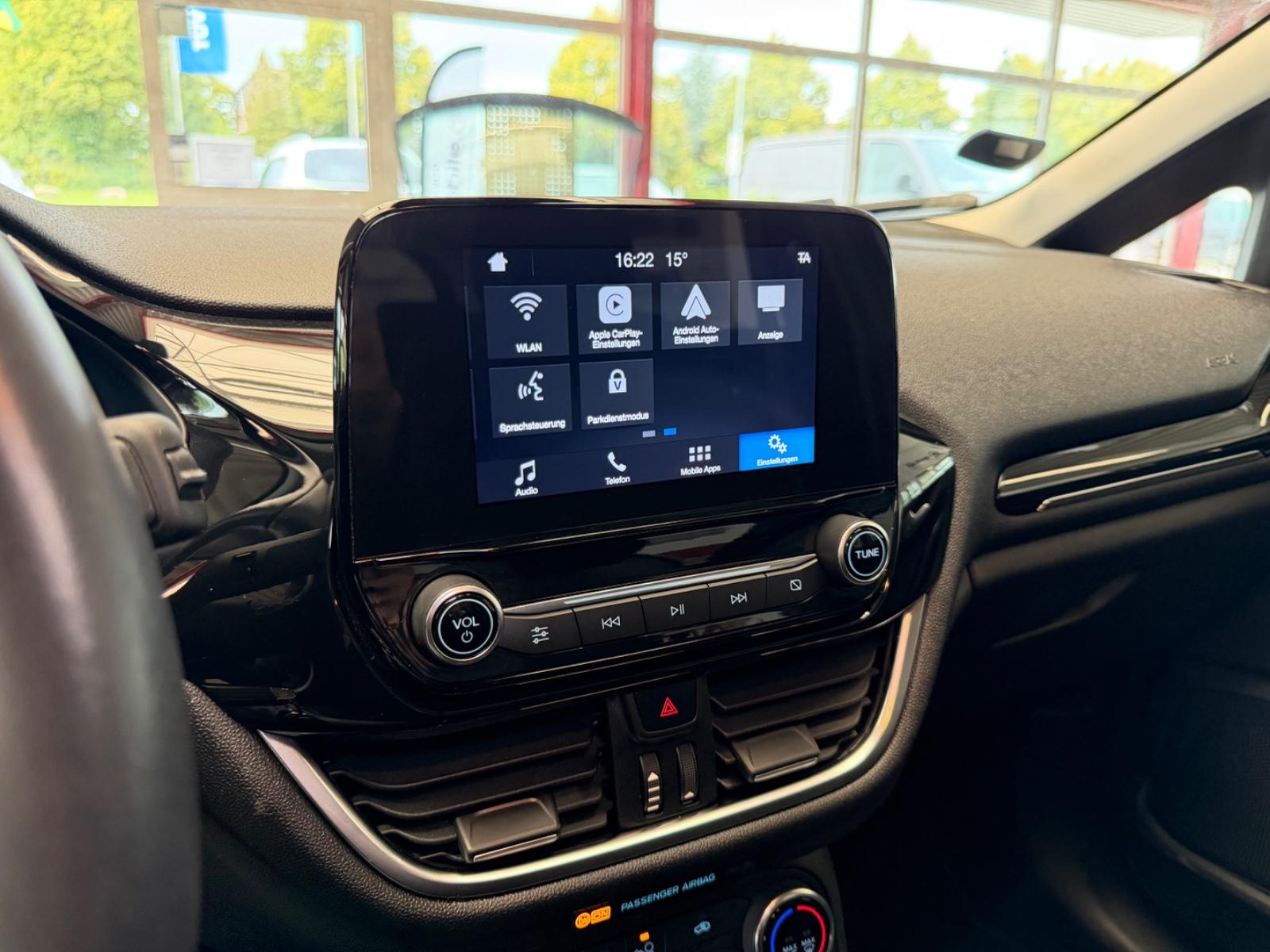 Ford Fiesta Cool & Connect