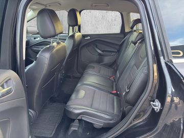 Ford Kuga 2.0 TDCi Titanium Xenon+SHZ+LM