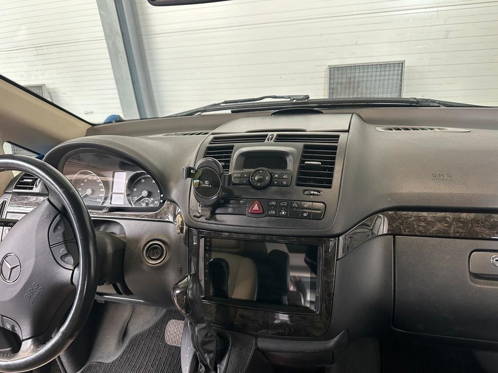 Mercedes-Benz Viano