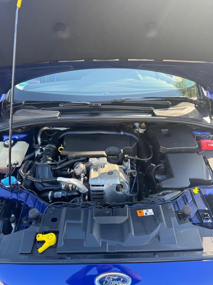 Ford Focus 2015 — photo 12