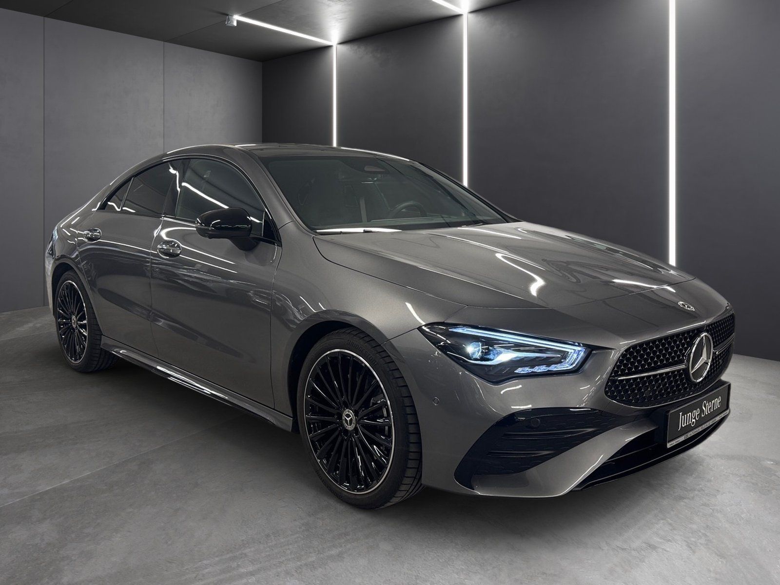 Fahrzeugabbildung Mercedes-Benz CLA 200 AMG Special Edition*Pano*360*Distr*Totw*