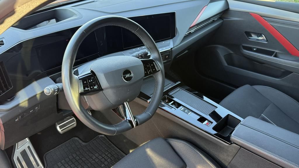 Autohaus Zimpel - Opel Astra GS PHEV 1.6T 360Kamera+Navi+HUD+SHZ+LHZ+LE - Bild 9 Autohaus Zimpel - Opel Astra GS PHEV 1.6T 360Kamera+Navi+HUD+SHZ+LHZ+LE - Bild 9