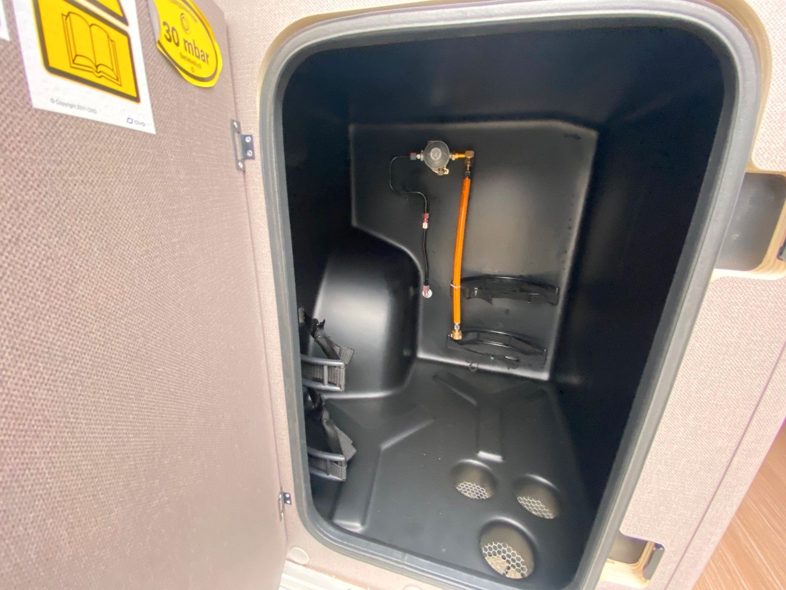 Fahrzeugabbildung Etrusco CV 600 DB *Aufstelldach*Complete Selection*Marki