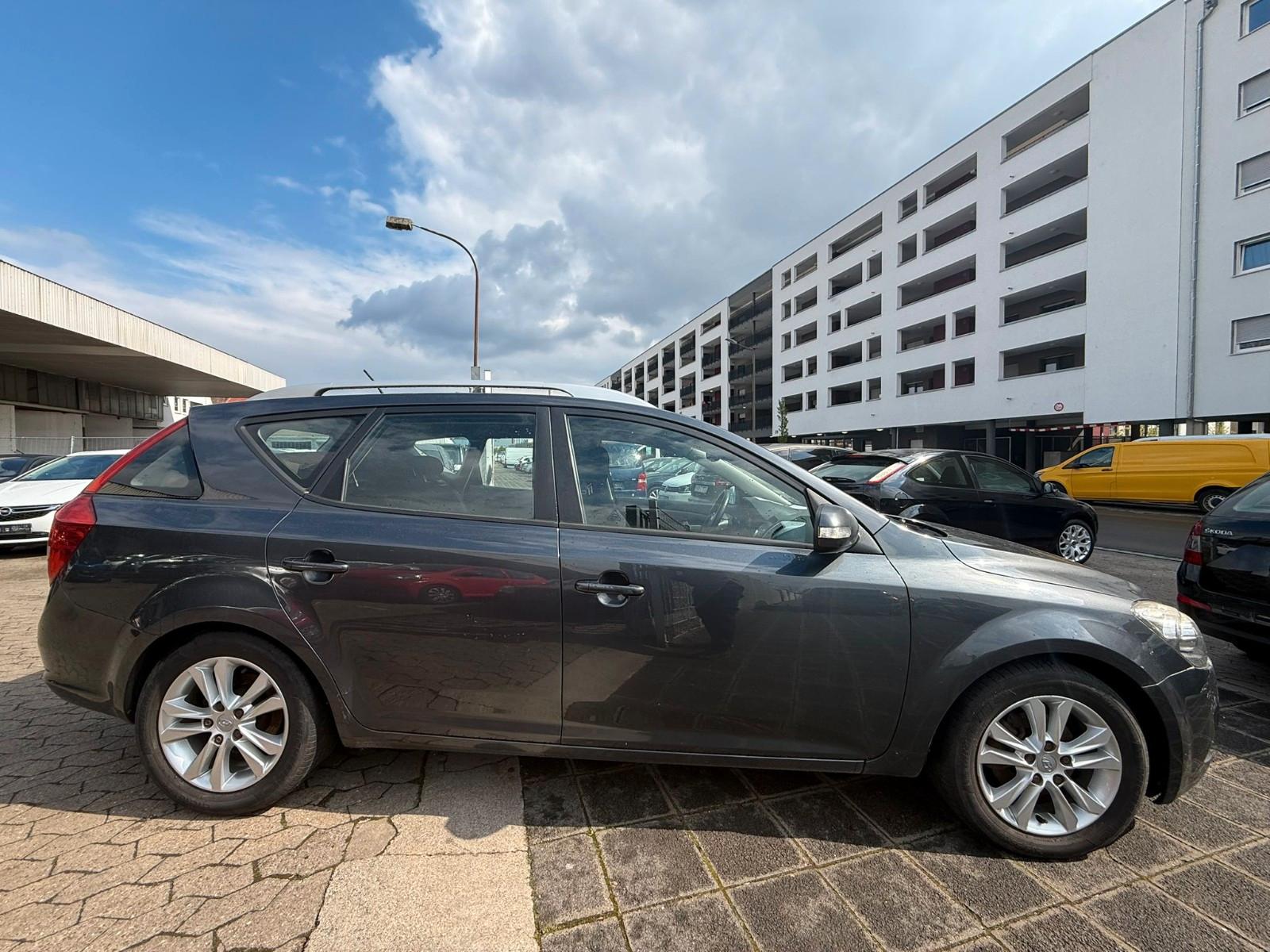 Kia cee'd / Ceed 1.6 CRDi 115PS
