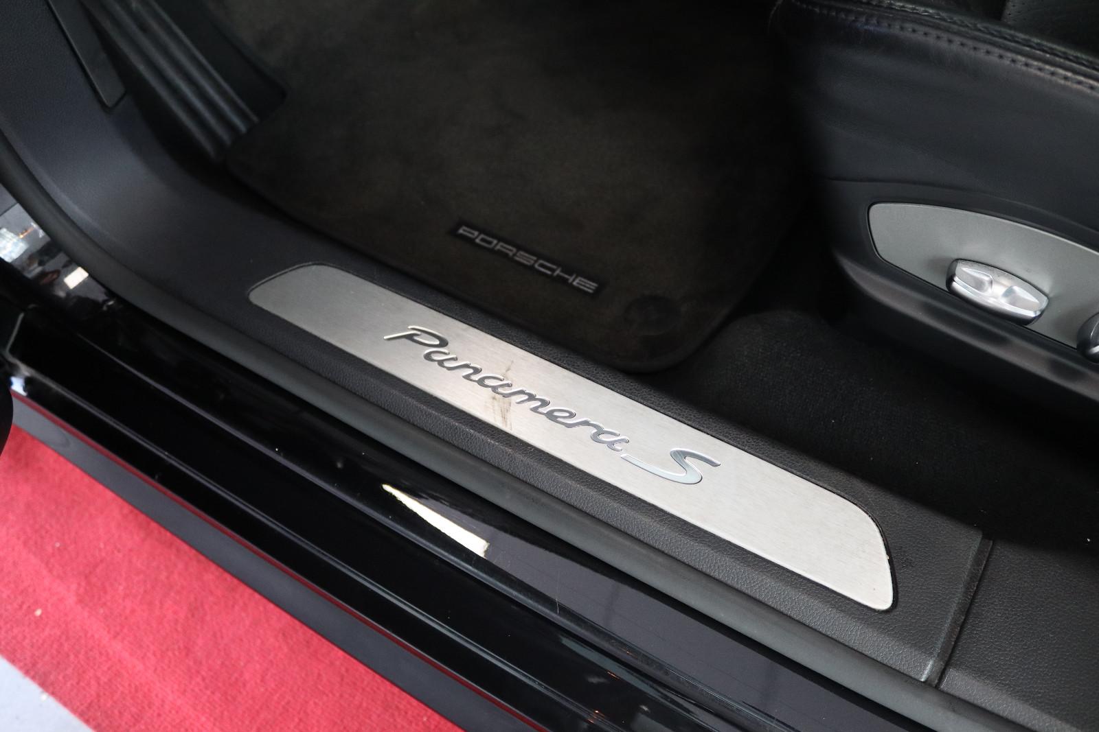 Porsche Panamera S 4.8 V8 | 400 ch | BVA | Toit ouvrant | Cuir | Suspension pneumatique | Caméra | GPS