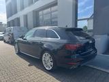 Audi A4 Avant S line Sport - Audi A4: Kombi, Sport