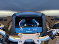 CFMOTO CForce 1000 Touring V2 4x4 ABS inkl. Koffer