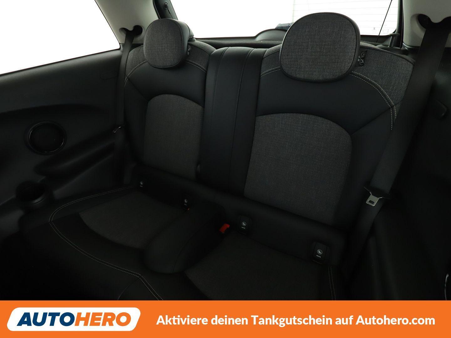 MINI Cooper *NAVI*LED*TEMPO*PDC*SHZ*KLIMA*