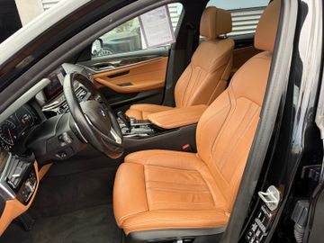 BMW 530 D Touring xDrive Sport Line+LED+StHz+Virtual