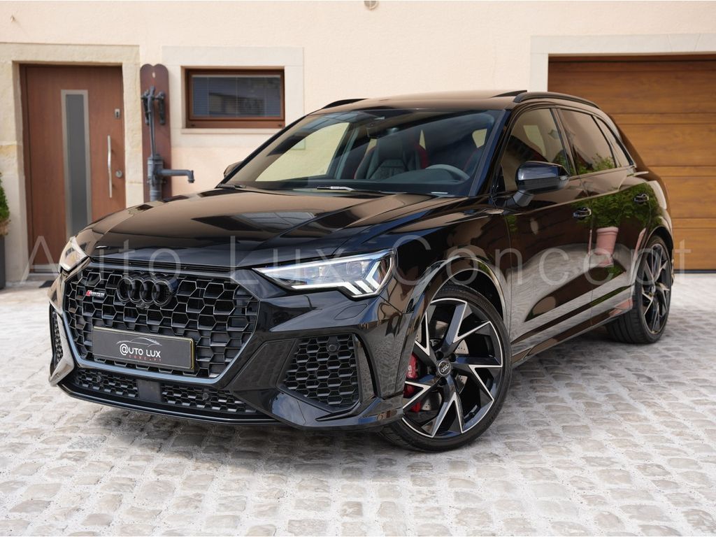 Image of Audi RSQ3