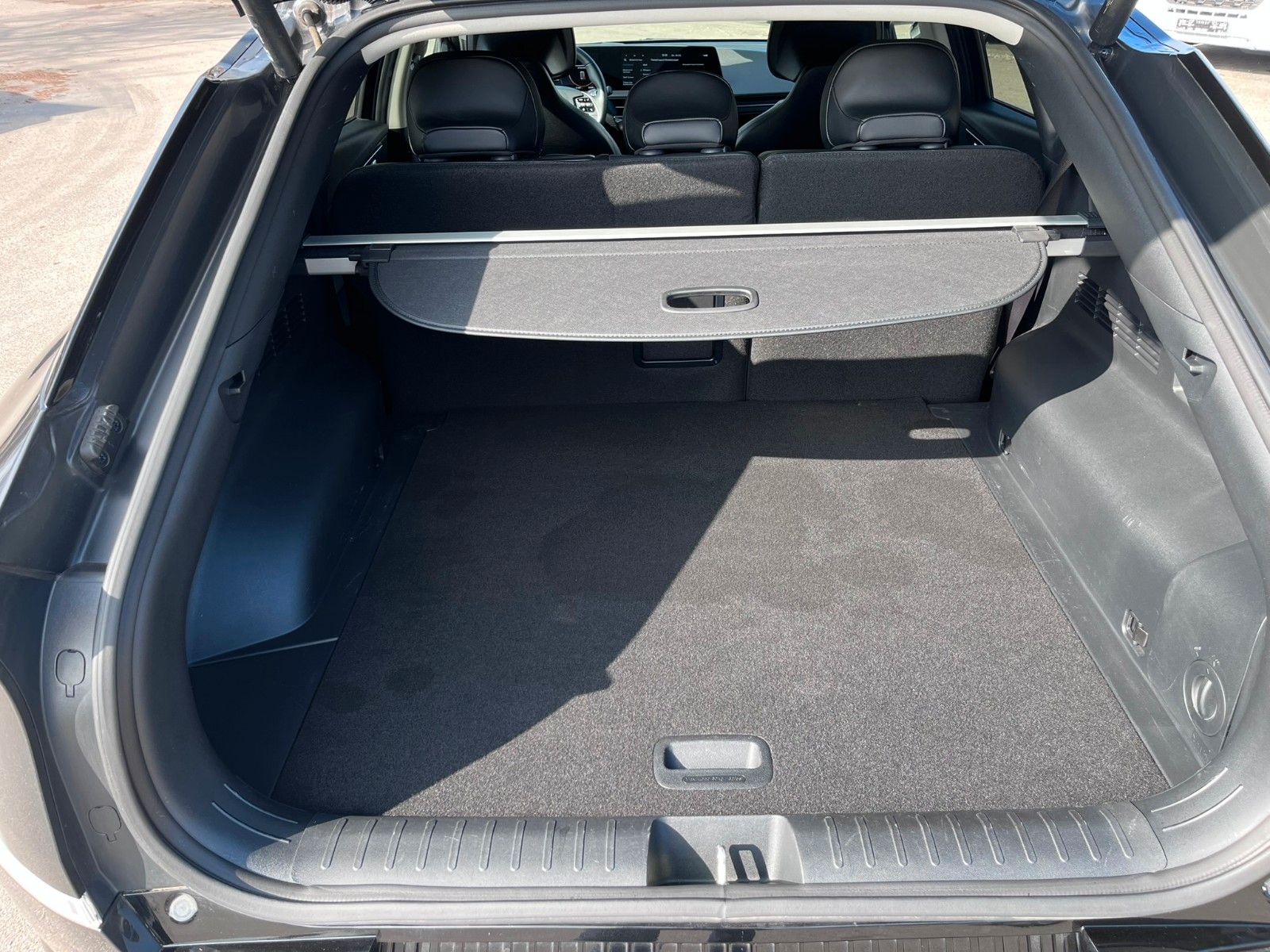 Fahrzeugabbildung Kia EV6 Leder Sitzhzg/lüftung Kamera WP Design Ambie