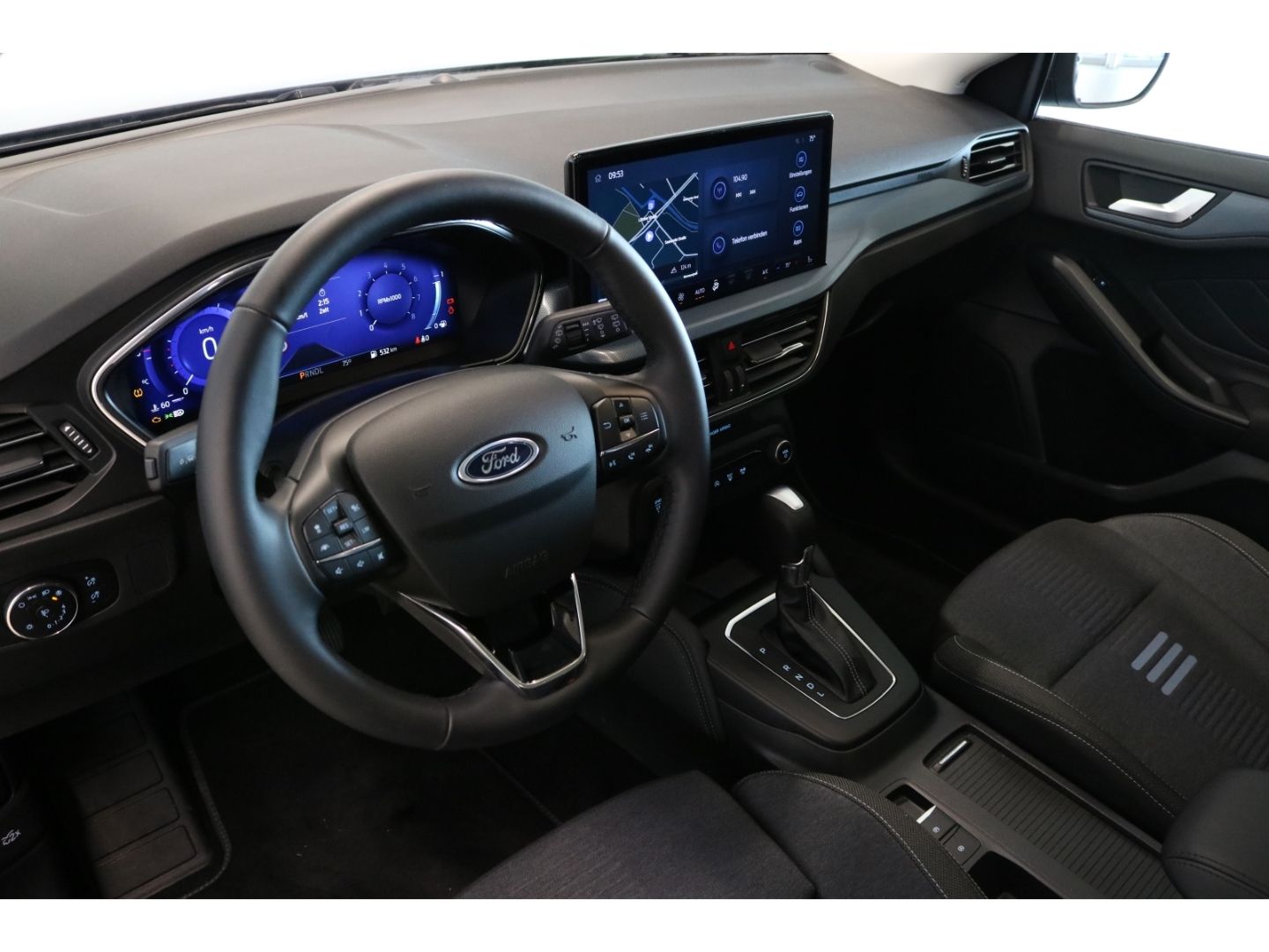 Fahrzeugabbildung Ford Focus Turnier Active X 1.0 EcoBoost Mild-Hybrid