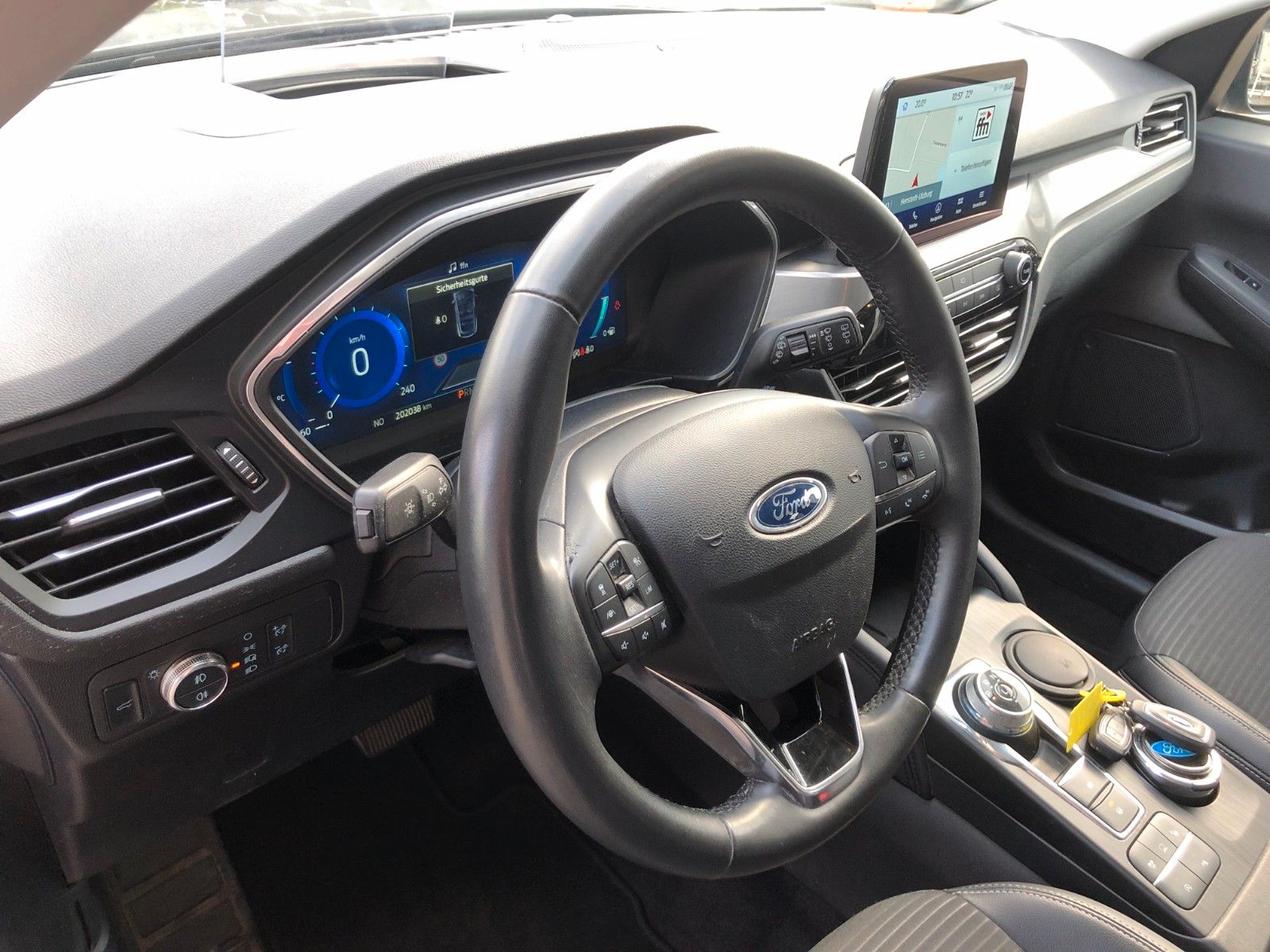 Fahrzeugabbildung Ford Kuga Titanium X Automatik