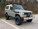 Toyota Land Cruiser LJ73 VX 2.4TD - Toyota Land Cruiser: Vx