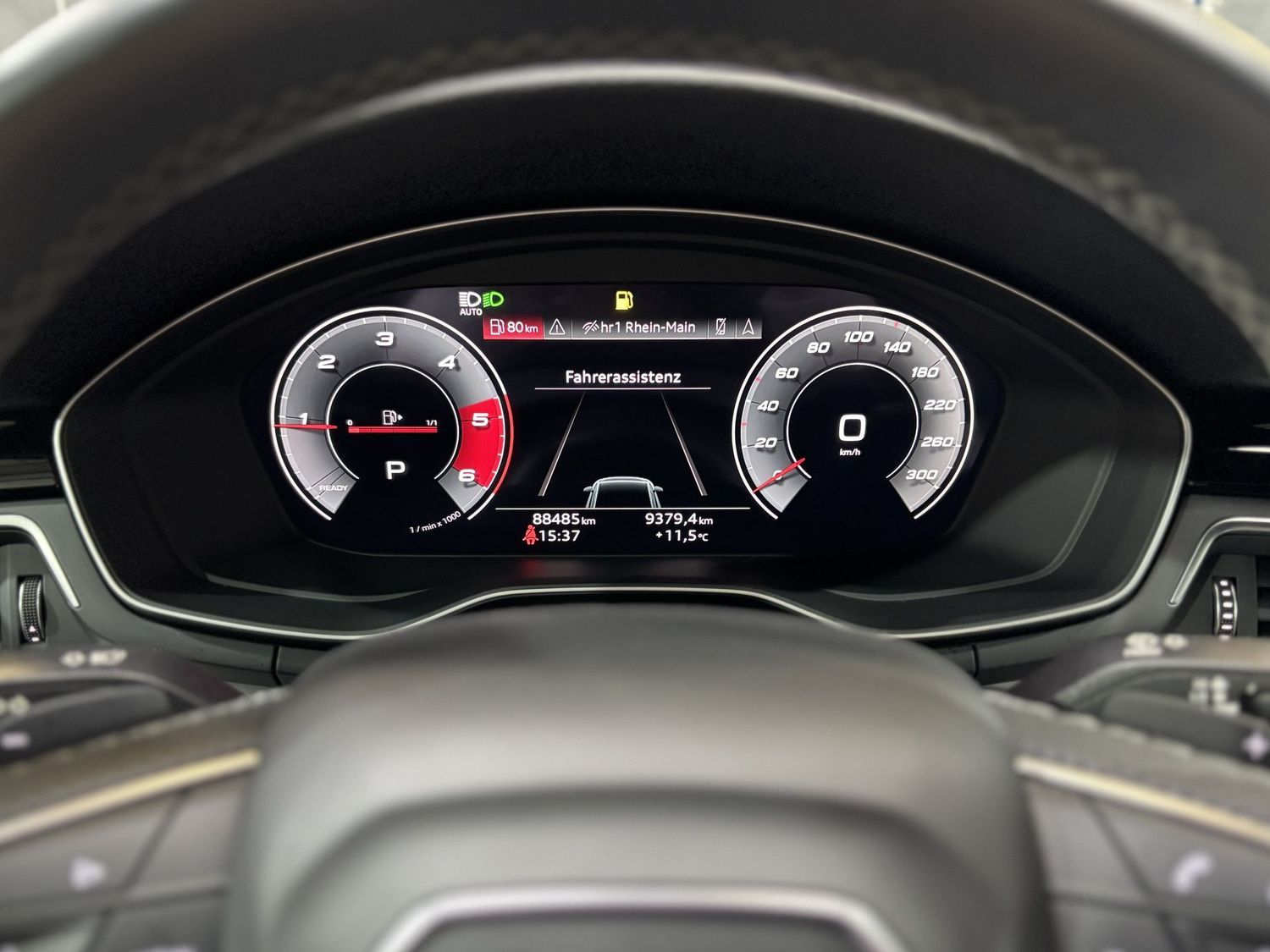 Fahrzeugabbildung Audi A4 30 TDI S-line #Matrix#Virtual#Black#B&O#20"