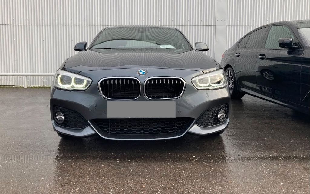 Image of BMW 120