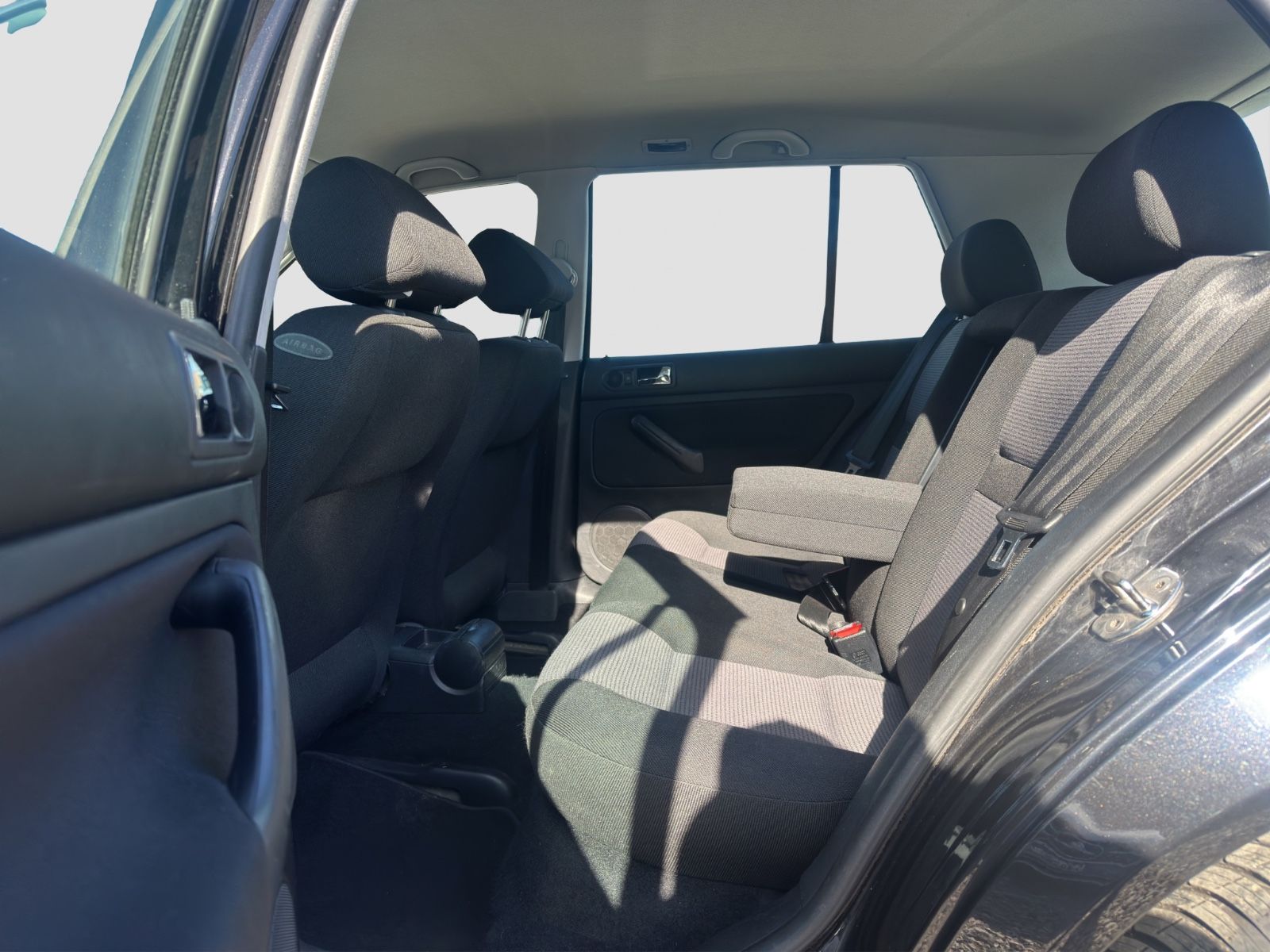 Fahrzeugabbildung Volkswagen Golf 1.4 Edition/Klimaauto./Sitzheizung/TÜV02.28