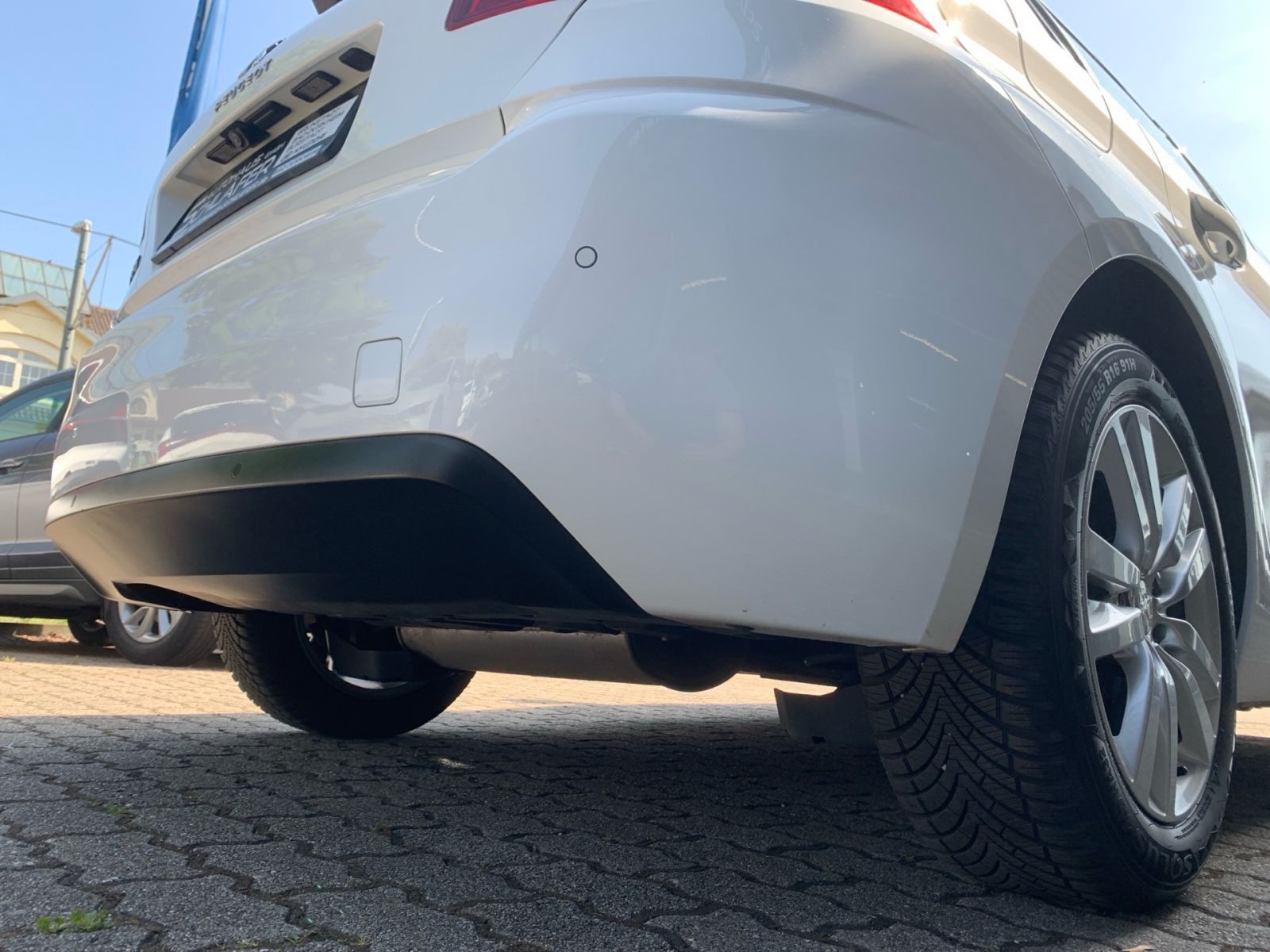 Fahrzeugabbildung Peugeot 308 1.2 e-THP/PureTech Active Kamera
