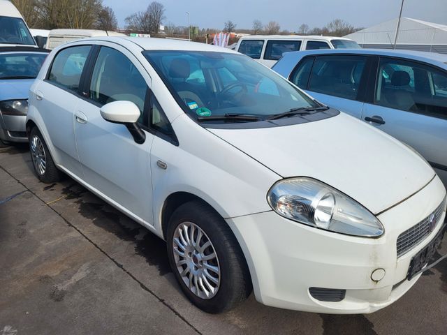 Fiat Grande Punto 1.4 8V Active Motorschaden