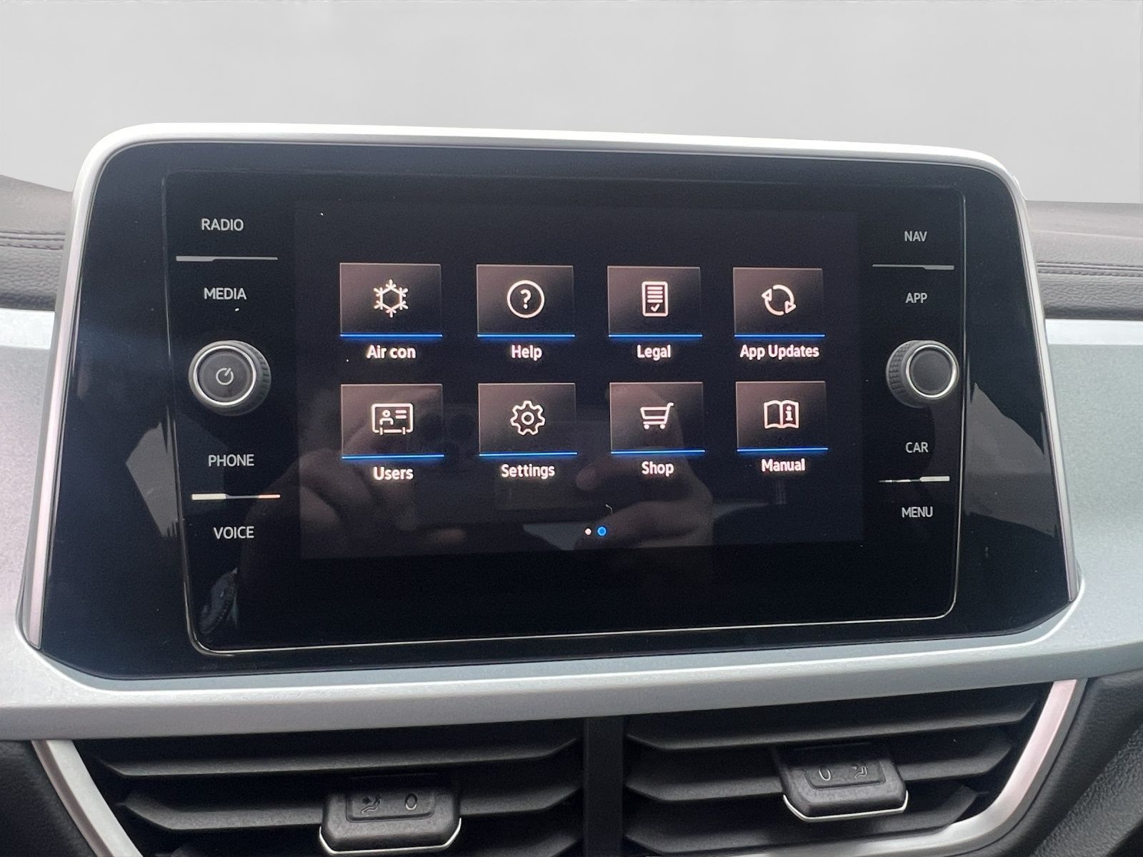 Volkswagen T-Roc - Bild 12