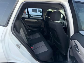 BMW X1 - 10