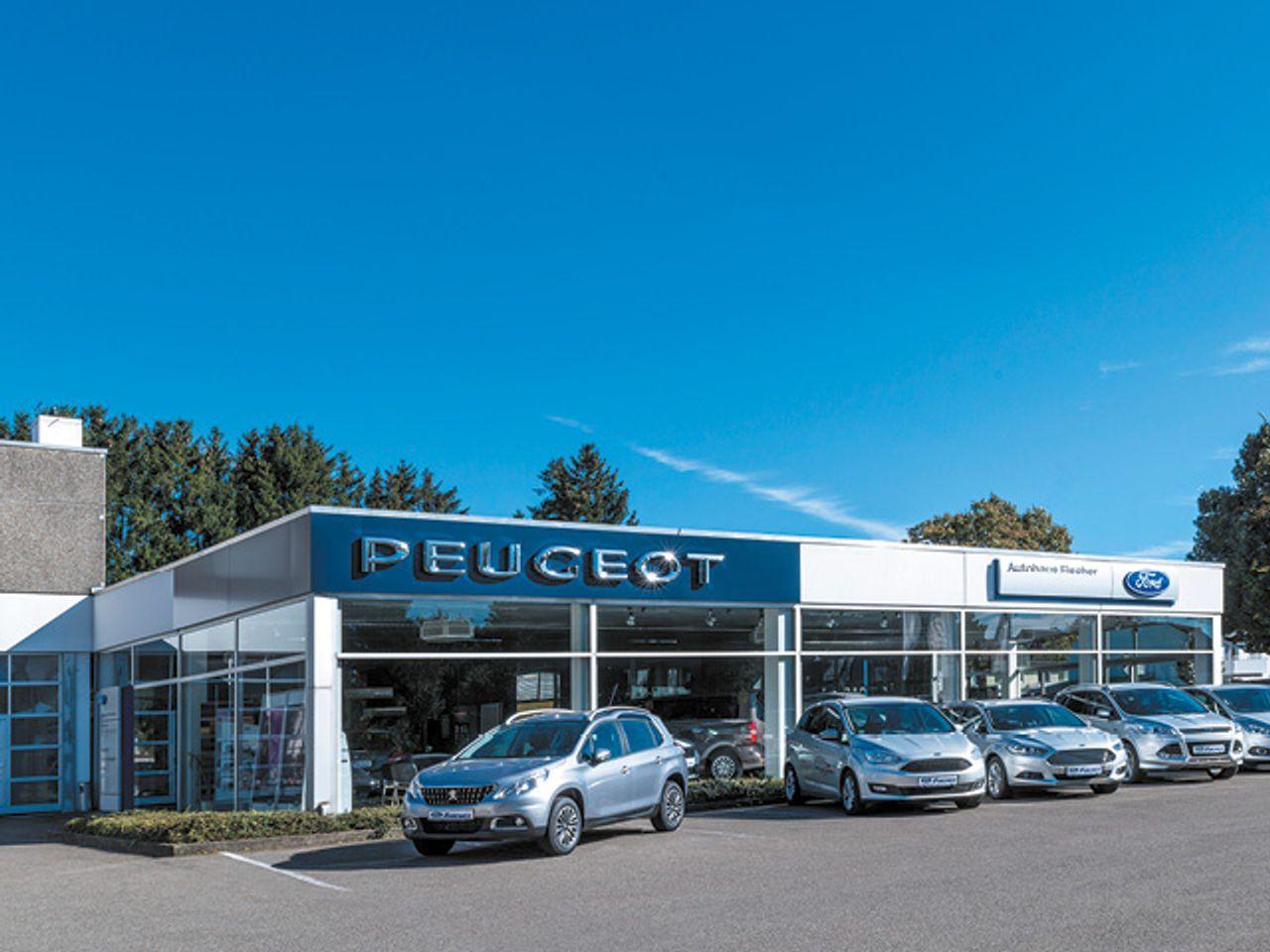 Peugeot 2008 GT Pack Bluetooth Navi LED Klima