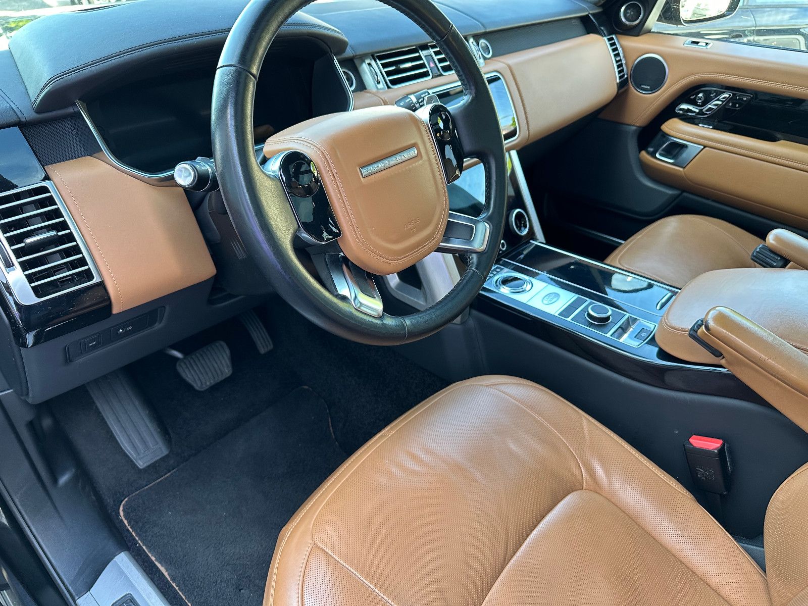 Fahrzeugabbildung Land Rover RANGE ROVER AUTOBIOGRAPHY*VOLLAUS.+1.HAND*
