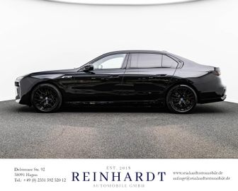 BMW M760 - 12