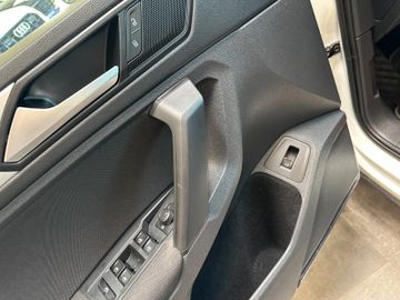 Volkswagen Tiguan *R-Line*Spurhalte*ACC*LED*AHK*Massage*