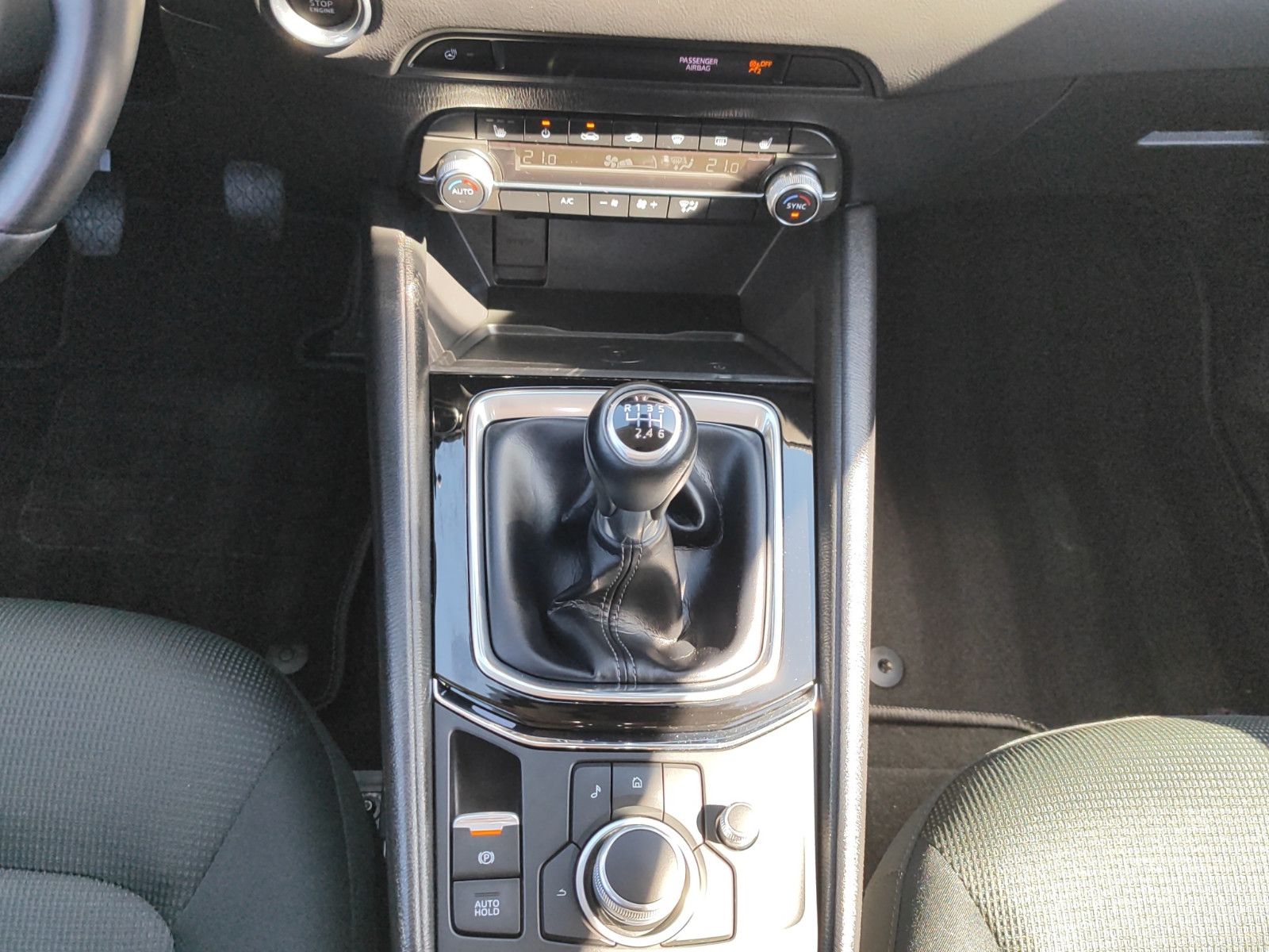 Fahrzeugabbildung Mazda CX-5 Ad'vantage*Apple CarPlay*Navi*Winter Paket*