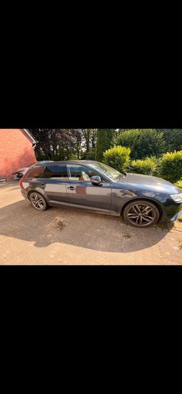 Image of Audi A4