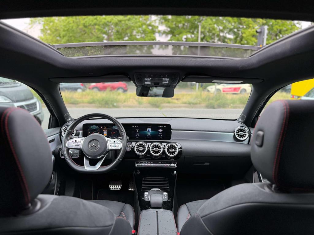 Mercedes-Benz A 220