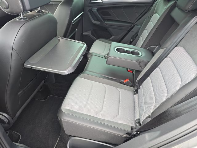 Tiguan 2,0 TDI Highline R-Line LED*AHK*KAMERA*AC