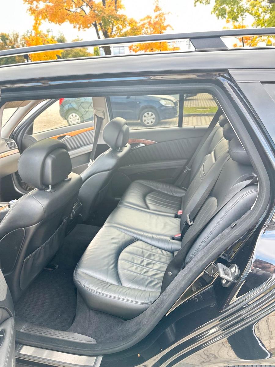 Mercedes-Benz E320 2009 — photo 5
