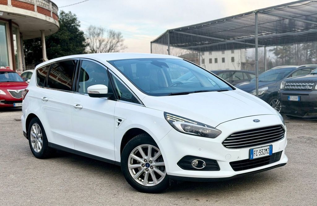 Image of Ford S-Max