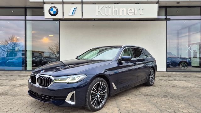 BMW 530i xDrive Touring LuxuryLine ACC PanoSD Laser