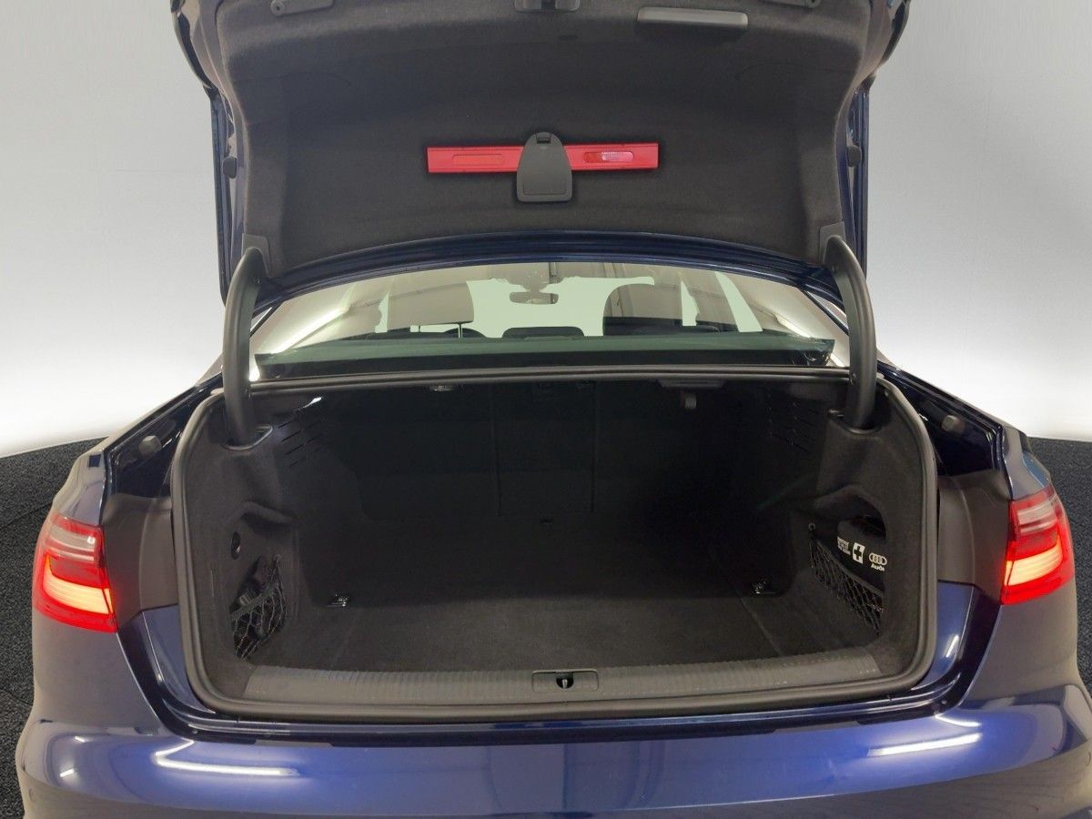 Audi A4 - Bild 9