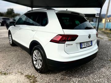 Volkswagen Tiguan - 8