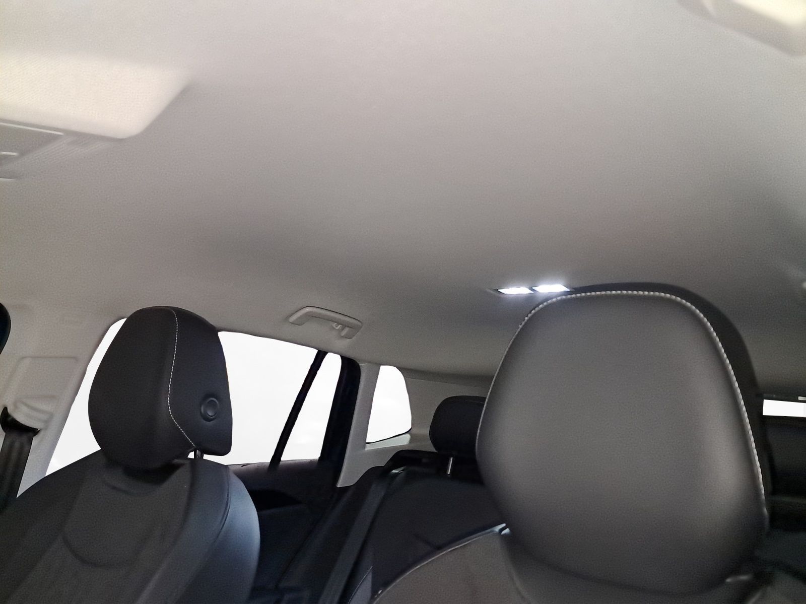 Volkswagen Tiguan - Bild 11