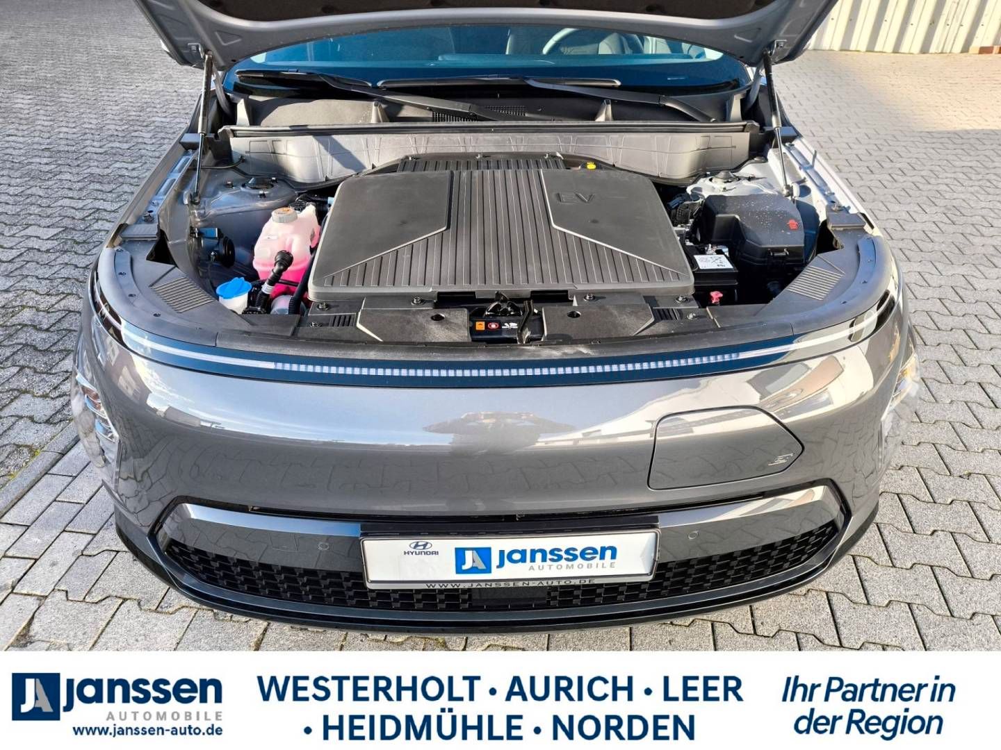 Fahrzeugabbildung Hyundai KONA Elektro 49kWh Trend/Automatik/Navi/Wärmepum