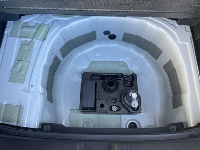 Polo 1.0 TSI DSG R-Line Kamera/ACC/Navi/IQ.Light