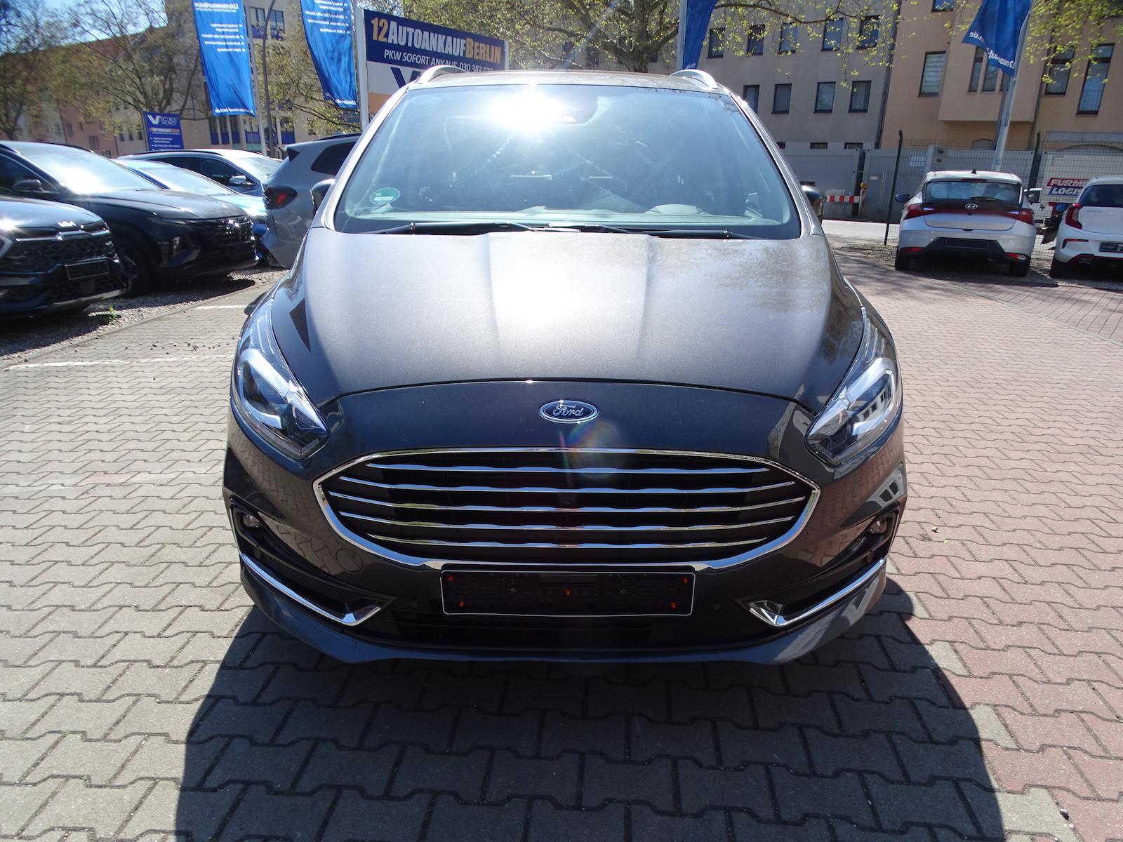 Ford Galaxy 2.0 TitaniumECO BLUE