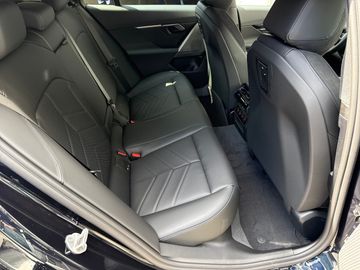 BMW 520d xDrive M Sportpaket Head-Up HK HiFi DAB