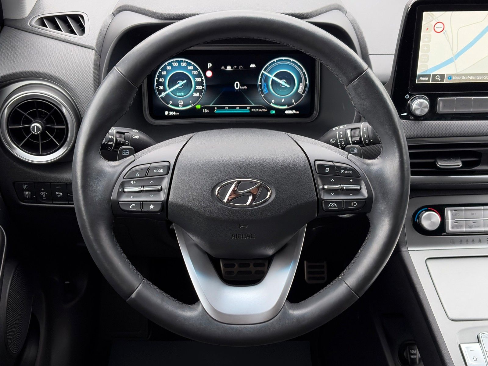 Fahrzeugabbildung Hyundai KONA E Edition 30 Wärmepumpe ACC CAM NAV CarPlay